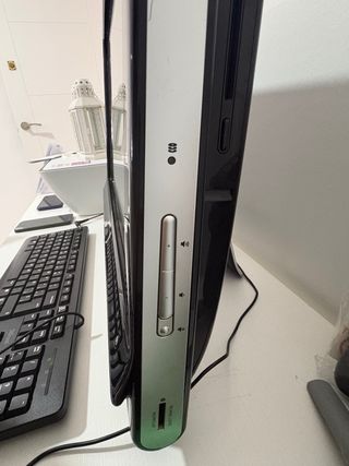 HP TouchSmart 600 All-in-One