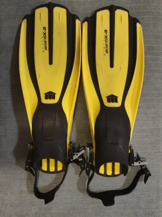 Pinne Mares AvantiX-3 Giallo/Nero