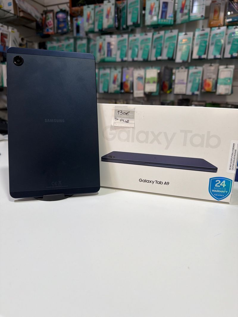 Samsung Galaxy Tab A9 Azul Marino 4/64