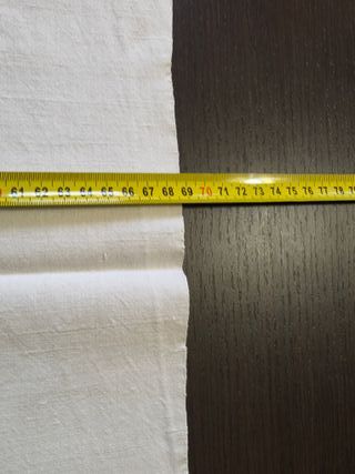 Tovaglietta in lino ricamato con frange