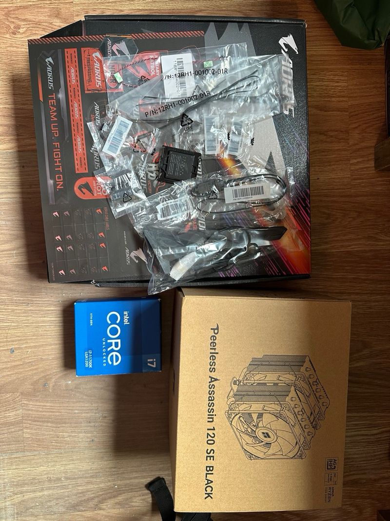 Aorus Z590 Ultra + CPU i7 11700K + 16GB DDR4 3200 afbeelding 4
