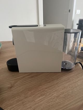 Cafetera Nespresso Krups Blanca