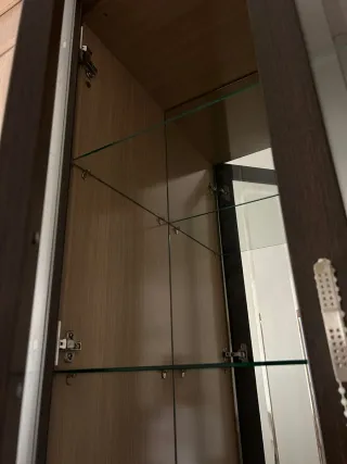 Mueble de salón a medida madera y cristal