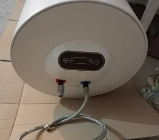 Termo Eléctrico Gils Neptuno de 100 L Blanco