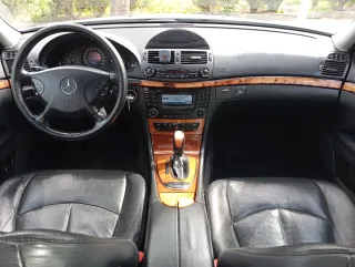 Mercedes-Benz Clase E 2003