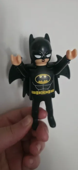 Figura Kinder Maxi Batman playmobil