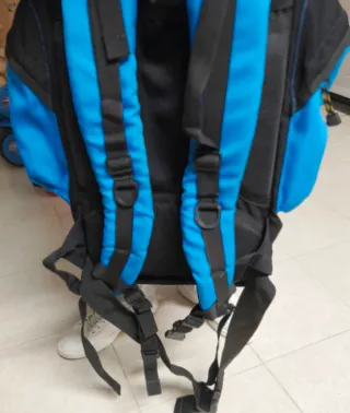Mochila Camping 50L Azul y Negra