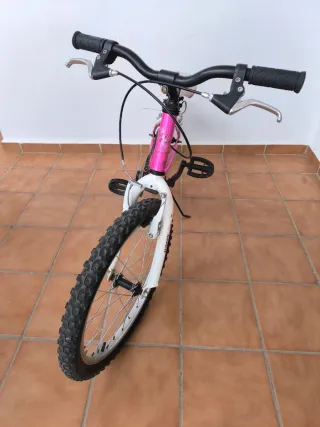 Bicicleta Infantil Rosa MTB 500