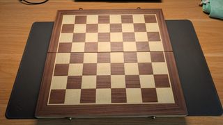 Scacchiera magnetica in legno pieghevole per viaggi