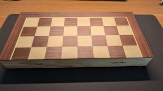 Scacchiera magnetica in legno pieghevole per viaggi