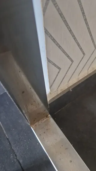 Mesita recibidor cristal y metal