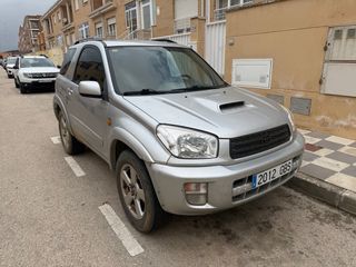 Toyota RAV4 2003