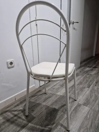 3 Sillas Blancas Metal/Plástico