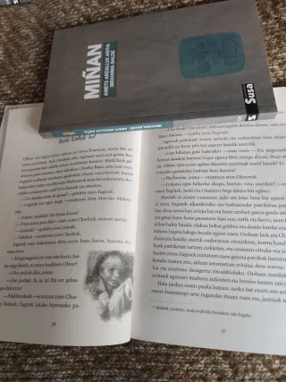 OLIVER TWIST (TANTAIA)