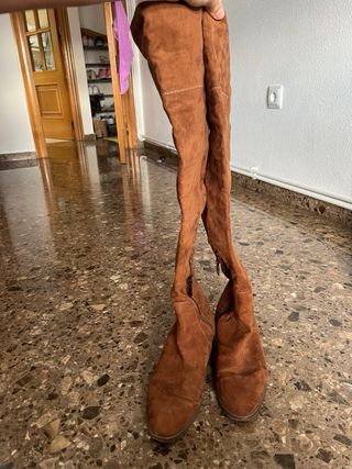 Botas altas marrones