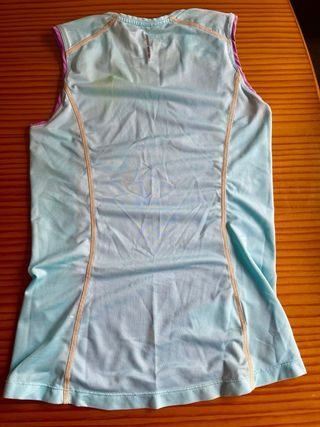 Camiseta deportiva Salomon rosa y azul