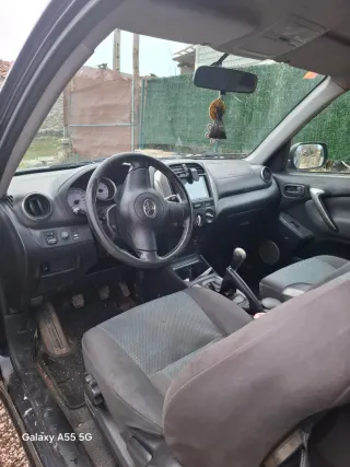 Toyota RAV4 2003