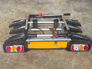 Portabicicletas bola remolque. 4 unidades