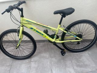 Bicicleta BTWIN SPORT24 Amarilla