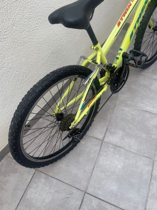 Bicicleta BTWIN SPORT24 Amarilla