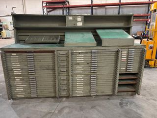 Mueble imprenta con cajones