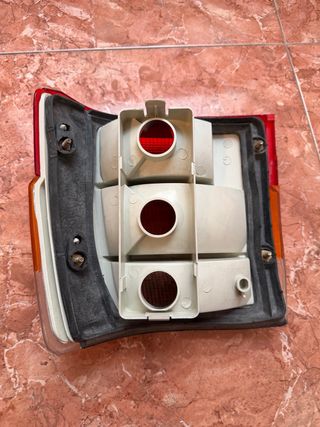 Piloto Trasero Dcho. Renault 11 + Retrovisor