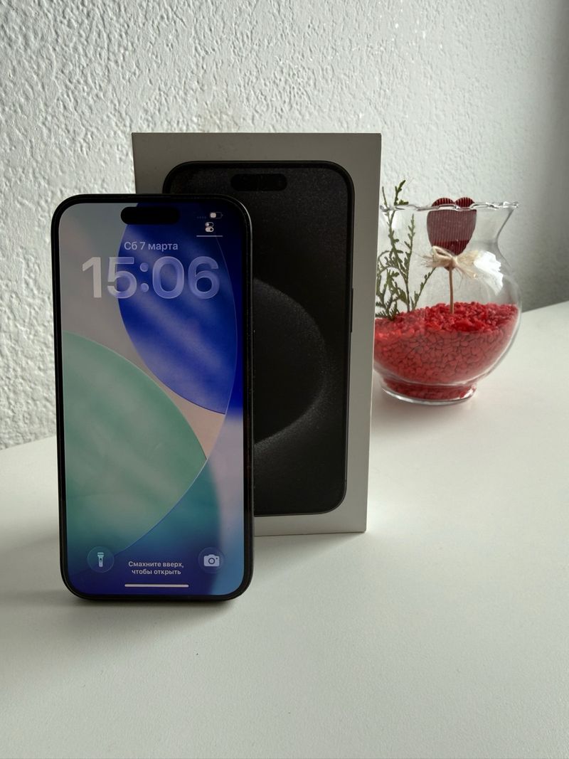 iPhone 15 Pro Apple