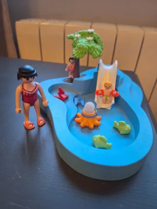 Piscina Playmobil con accesorios