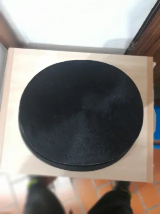 Sombrero de copa negro