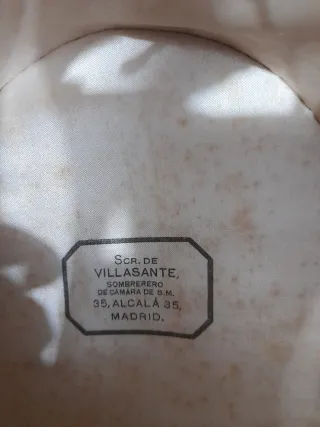 Sombrero de copa negro