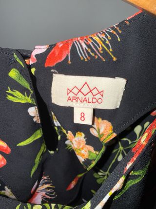 Blusa Arnaldo floral negra talla S