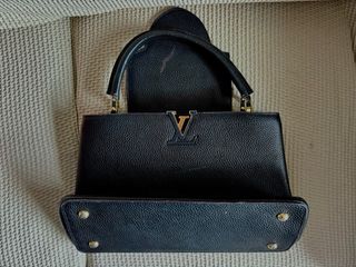 Louis Vuitton Capucines MM - cuero (original)