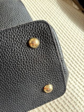 Louis Vuitton Capucines MM - cuero (original)