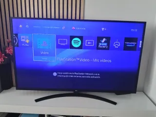 Consola Playstation 4 + mando + 4 Juegos