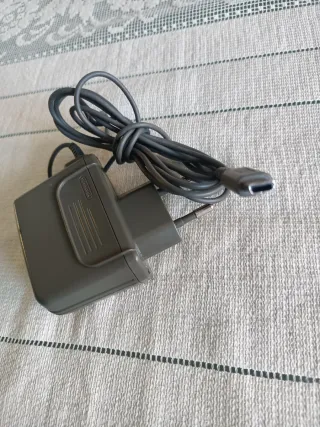 Alimentatore Nintendo DS lite funzionante