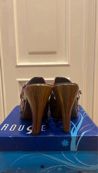 Zuecos Patchwork Madera Charol Rosa y Morado