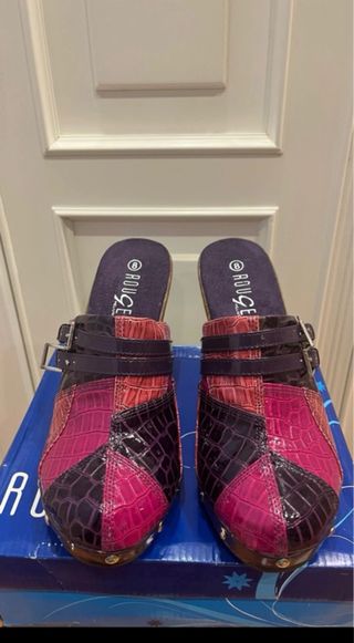 Zuecos Patchwork Madera Charol Rosa y Morado