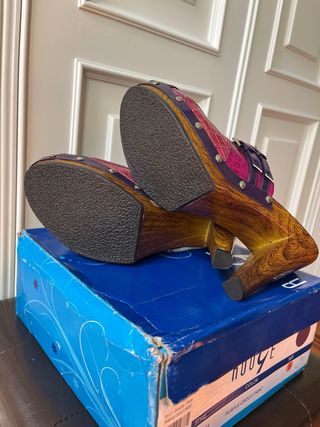 Zuecos vintage Patchwork Madera Charol