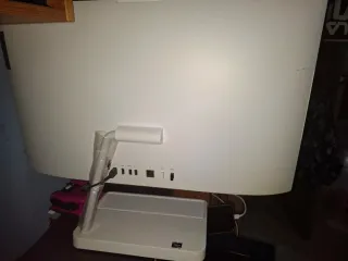 PC Sobremesa Lenovo Blanco serie 5000