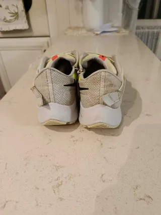 Nike Pegasus 38 FlyEase Beige/Giallo