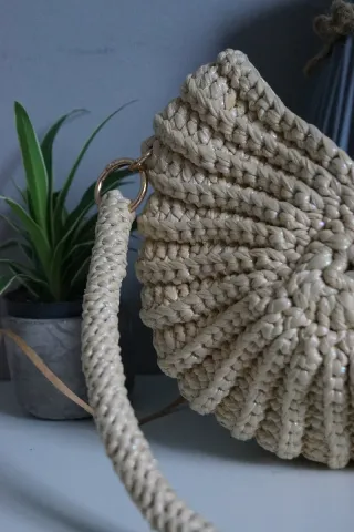 Bolso Concha Hecho a Mano Beige