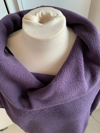 Felpa viola collo ad anello in pile