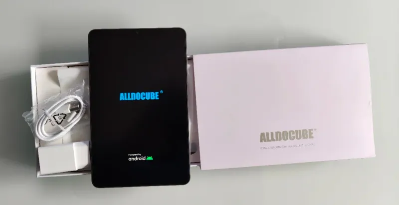 Alldocube iPlay 50 Mini + cargador + funda