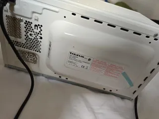 Microondas Taurus Ready 700W 20L