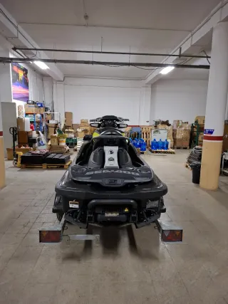 Sea-Doo RXT 260 Negro/Amarillo