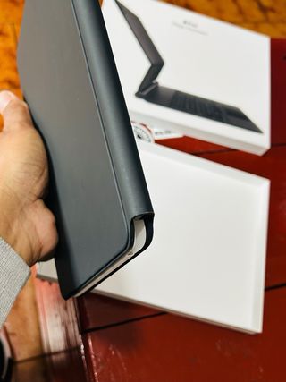 Magic Keyboard Apple per iPad Pro/Air 11