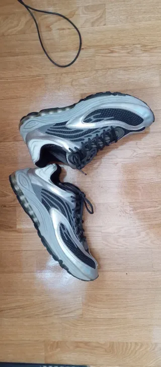 Zapatillas Nike Air Tuned Max Grises