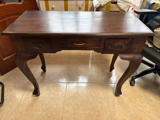 Mesa de recibidor de madera