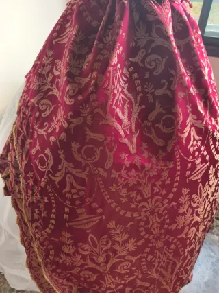 Tela Fallera Brocada Rojo y Dorado 4,60m