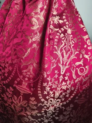 Tela Fallera Brocada Rojo y Dorado 4,60m